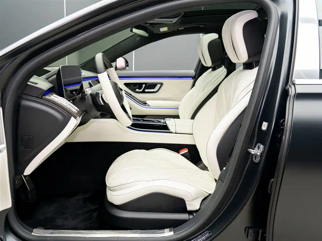 Mercedes-Benz Maybach S-Class 2022 S 680 4MATIC First Edition 2022 - thumbnail 10