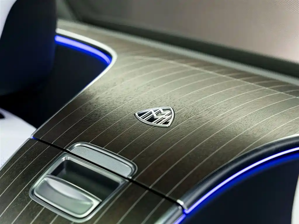 Mercedes-Benz Maybach S-Class 2022 S 680 4MATIC First Edition 2022 - thumbnail 18