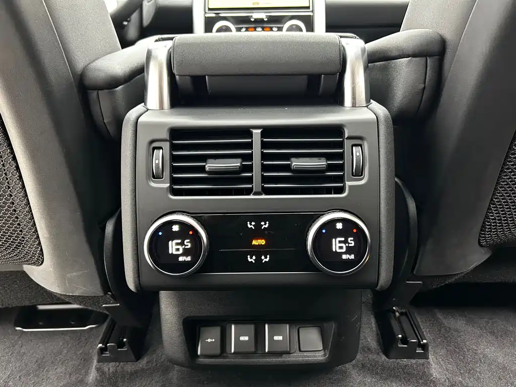 Land Rover Discovery 2024 360PS S 2024 - thumbnail 18