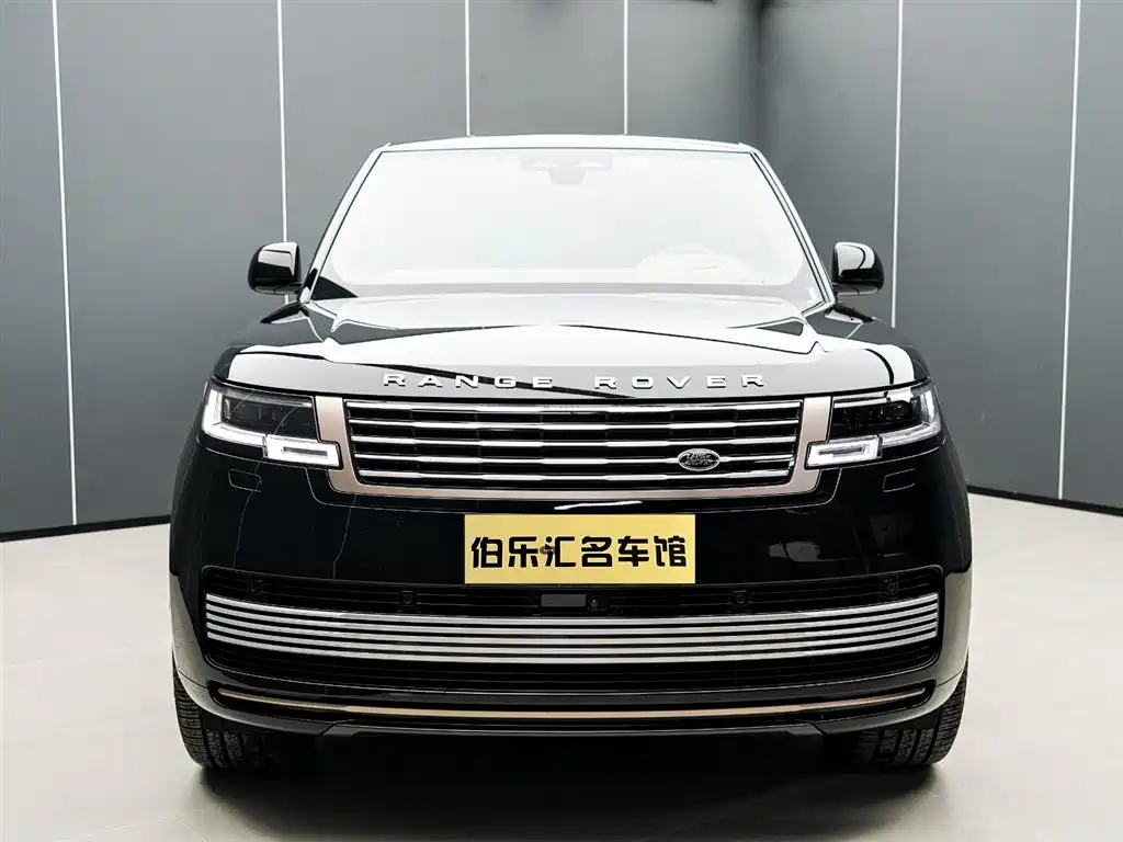 Land Rover Range Rover 2023 4.4 V8 SV Autobiography Long Wheelbase 2023 - thumbnail 3