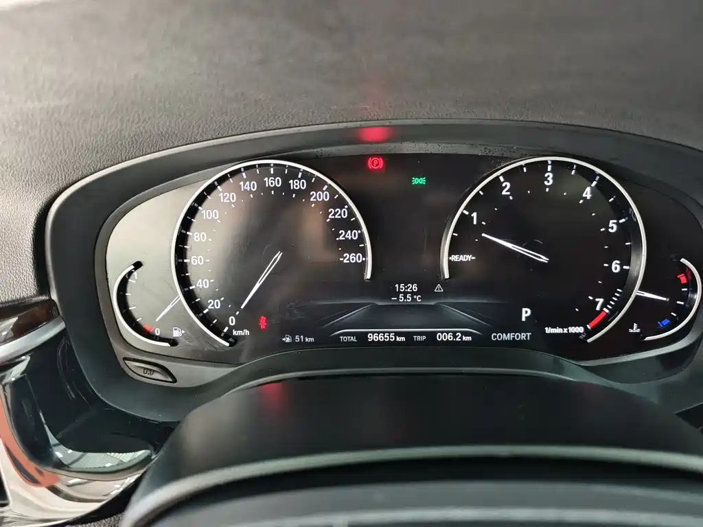 BMW BMW 5 Series 2018 528Li Special Edition 2018 - thumbnail 13