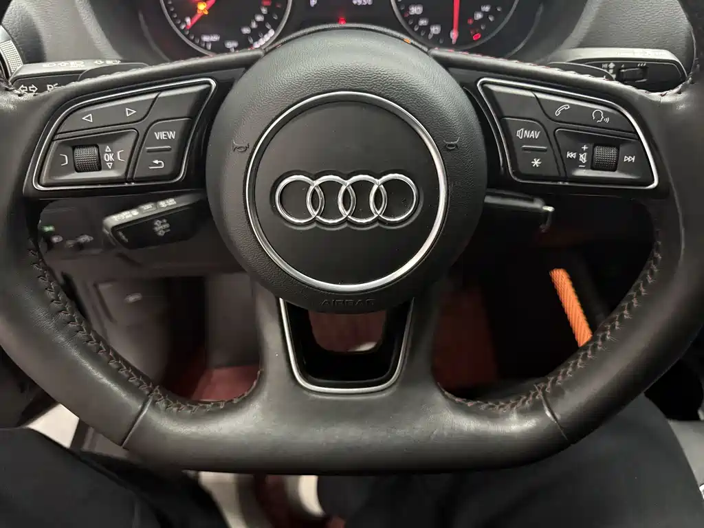 Audi Audi Q2L 2022 35 TFSI Sport Edition 2022 - thumbnail 18