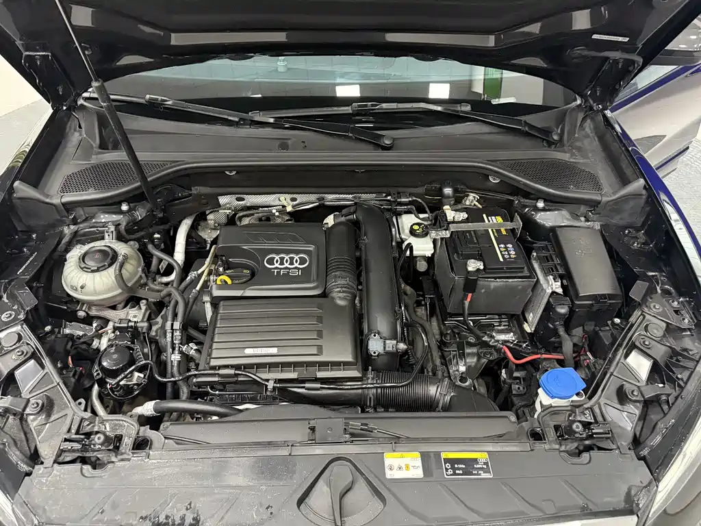 Audi Audi Q2L 2022 35 TFSI Sport Edition 2022 - thumbnail 25