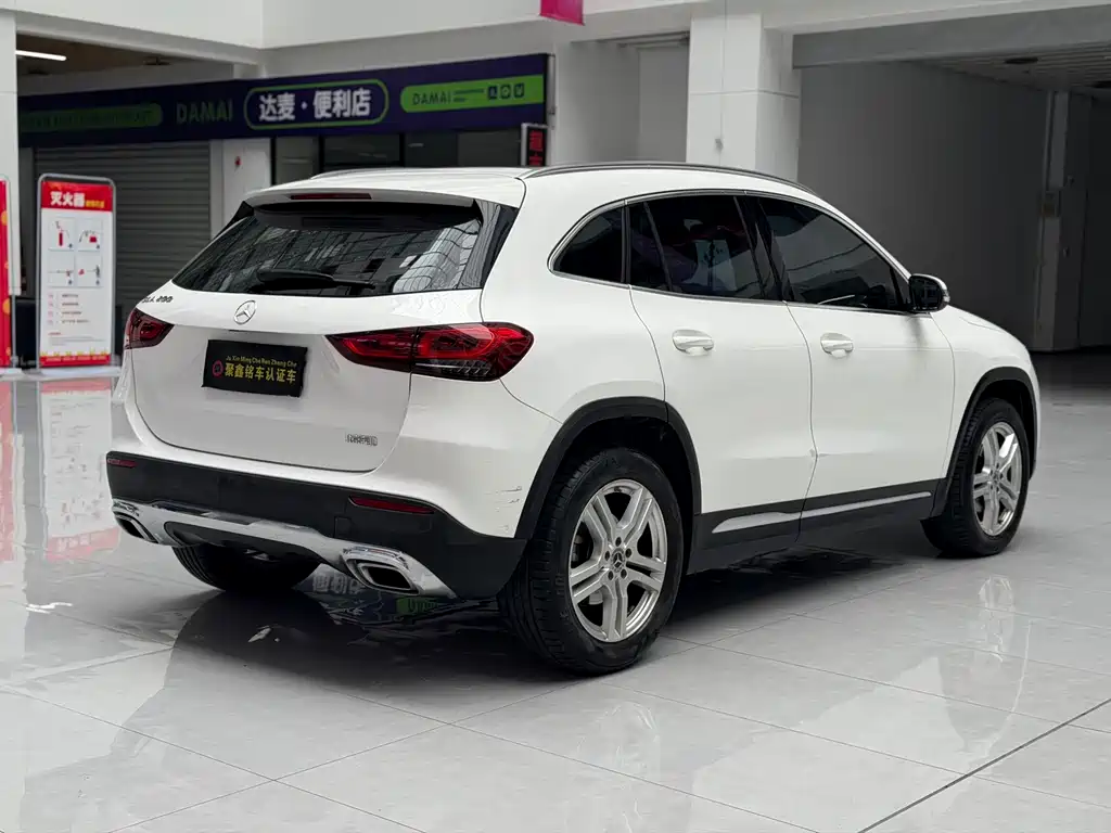 Mercedes-Benz Mercedes-Benz GLA 2022 GLA 200 2022 - thumbnail 4