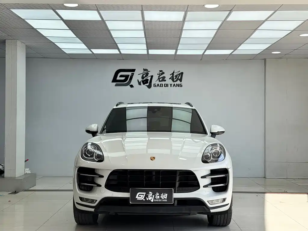 Porsche Porsche Macan 2017 Macan Turbo 3.6T 2016 - thumbnail 2