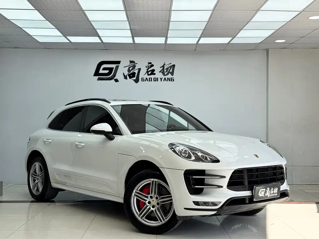 Porsche Porsche Macan 2017 Macan Turbo 3.6T 2016 - thumbnail 3