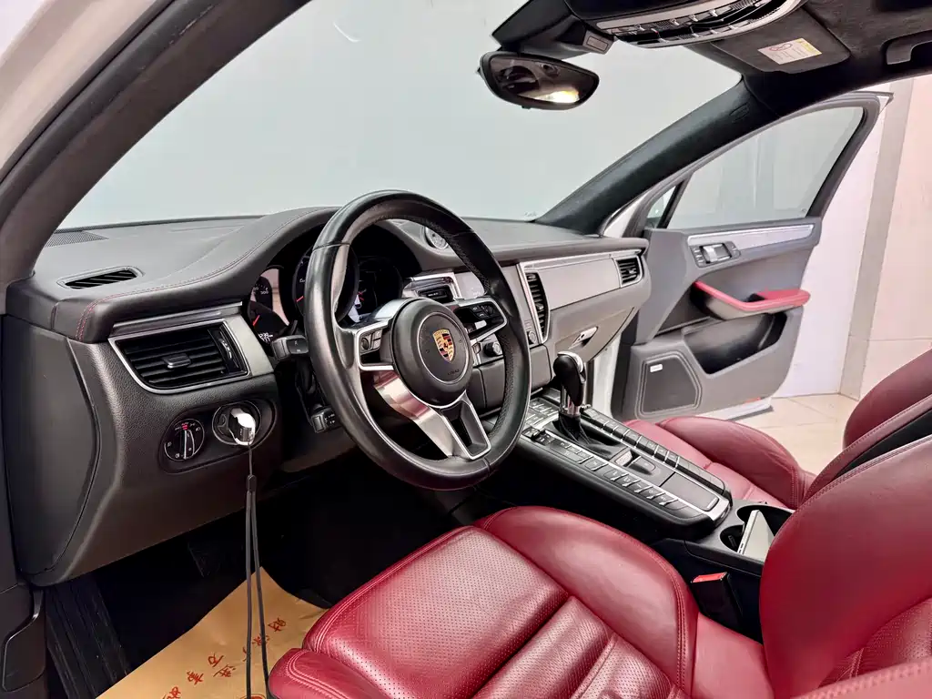 Porsche Porsche Macan 2017 Macan Turbo 3.6T 2016 - thumbnail 8