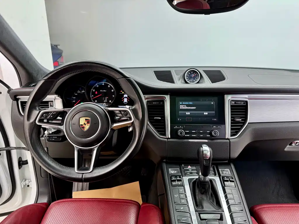 Porsche Porsche Macan 2017 Macan Turbo 3.6T 2016 - thumbnail 21