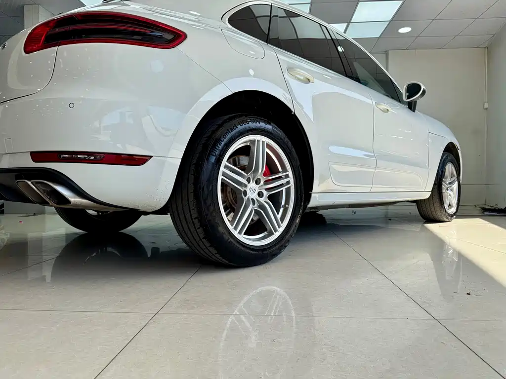 Porsche Porsche Macan 2017 Macan Turbo 3.6T 2016 - thumbnail 30
