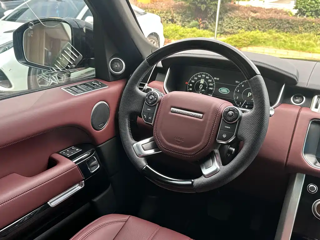 Land Rover Range Rover 2017 3.0 SC V6 Vogue 2018 - thumbnail 13