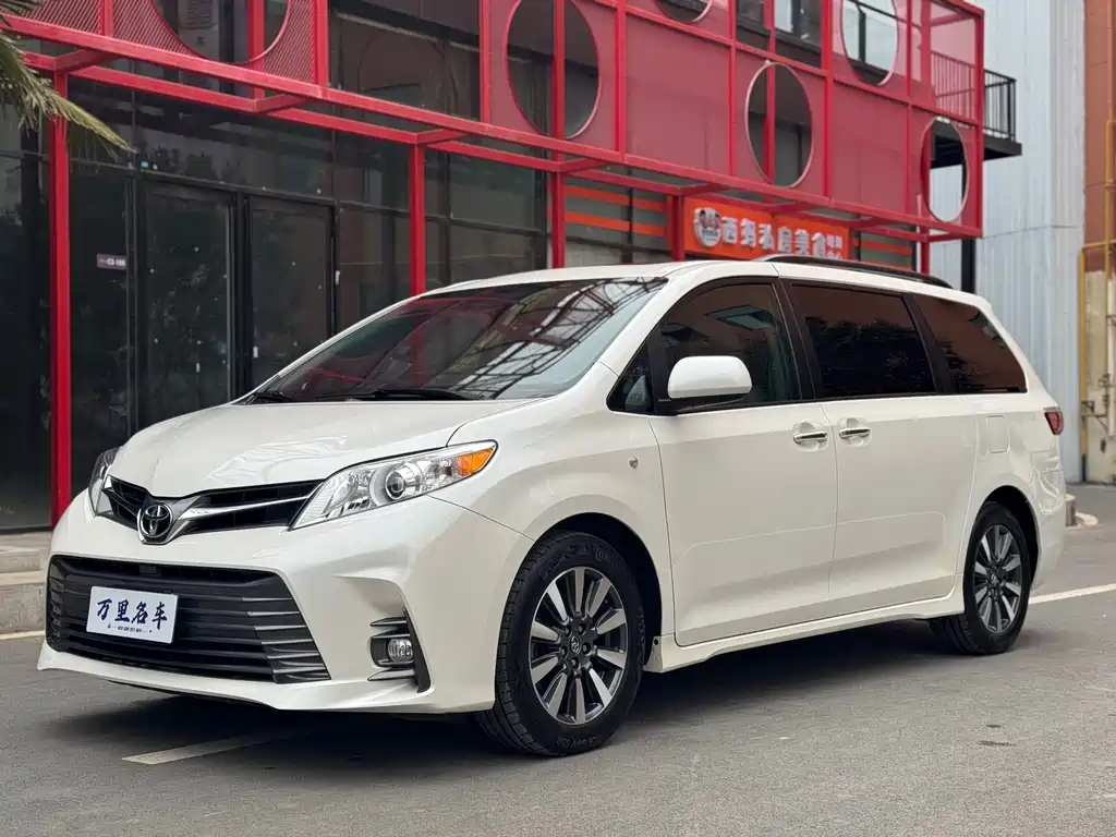 Toyota Toyota Sienna 2019 3.5L Standard Edition 2019
