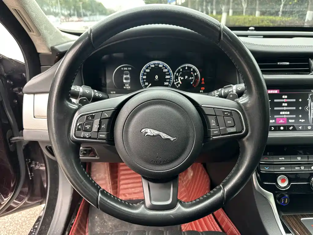 Jaguar Jaguar XFL 2017 XFL 3.0 SC 340PS Luxury Edition 2017 - thumbnail 4