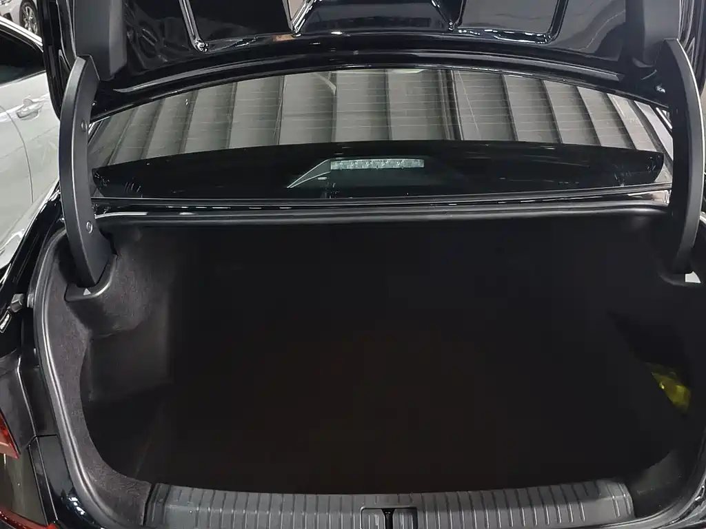 Volkswagen Passat 2024 380TSI Elite Edition 2024 - thumbnail 8