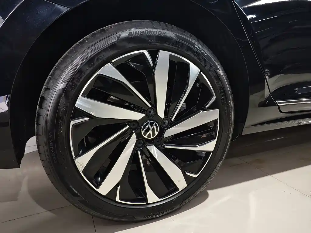 Volkswagen Passat 2024 380TSI Elite Edition 2024 - thumbnail 9