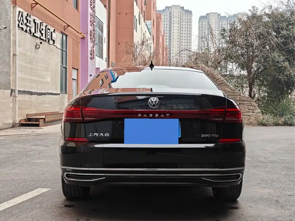 Volkswagen Passat 2024 380TSI Elite Edition 2024 - thumbnail 10