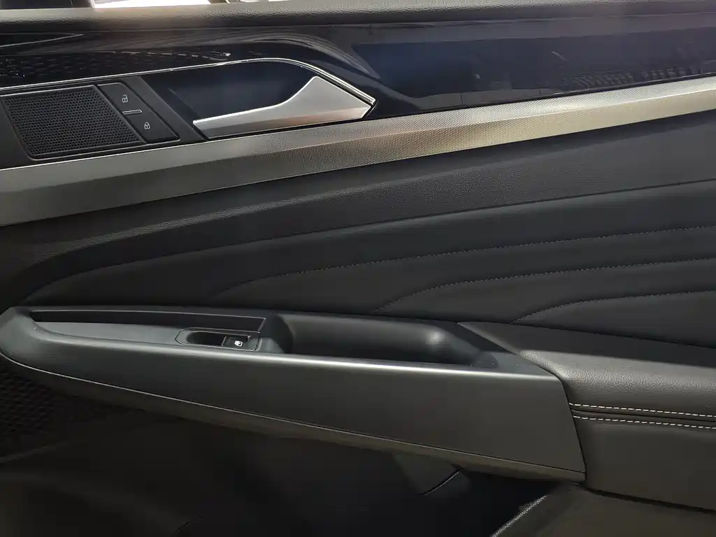 Volkswagen Passat 2024 380TSI Elite Edition 2024 - thumbnail 16