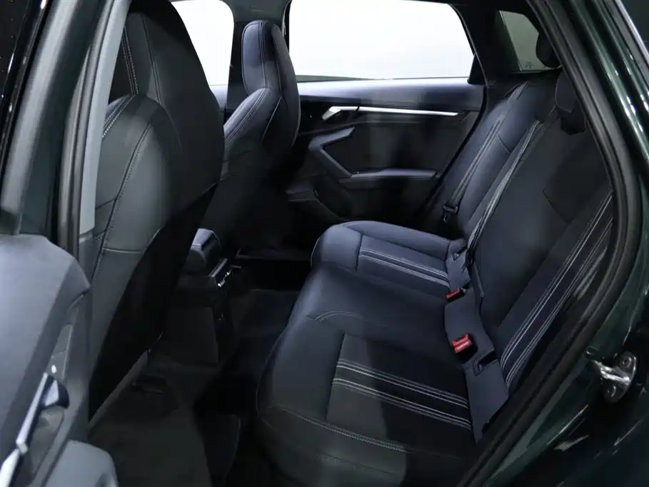 Audi Audi A3 2024 Sportback 35 TFSI Fashion Sport Edition 2024 - thumbnail 15