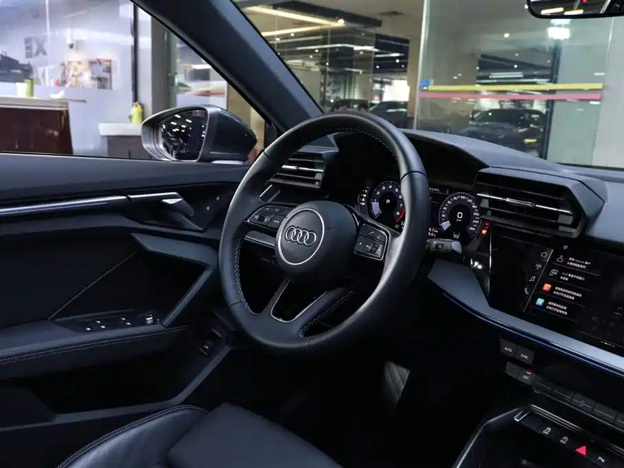 Audi Audi A3 2024 Sportback 35 TFSI Fashion Sport Edition 2024 - thumbnail 18