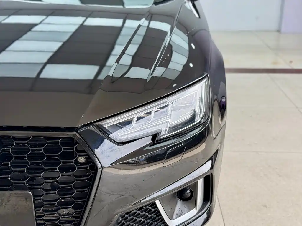 Audi Audi S4 2018 S4 3.0 TFSI 2019 - thumbnail 4