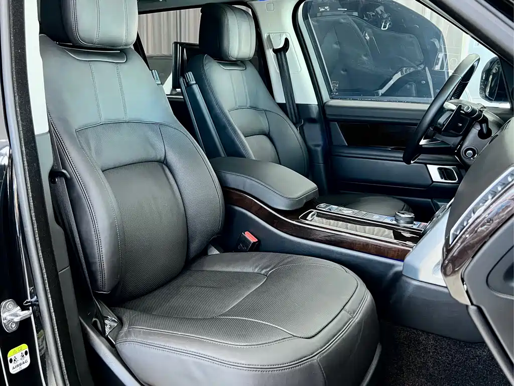 Land Rover Range Rover 2021 3.0 L6 Autobiography Long Wheelbase Classic Edition 2021 - thumbnail 8