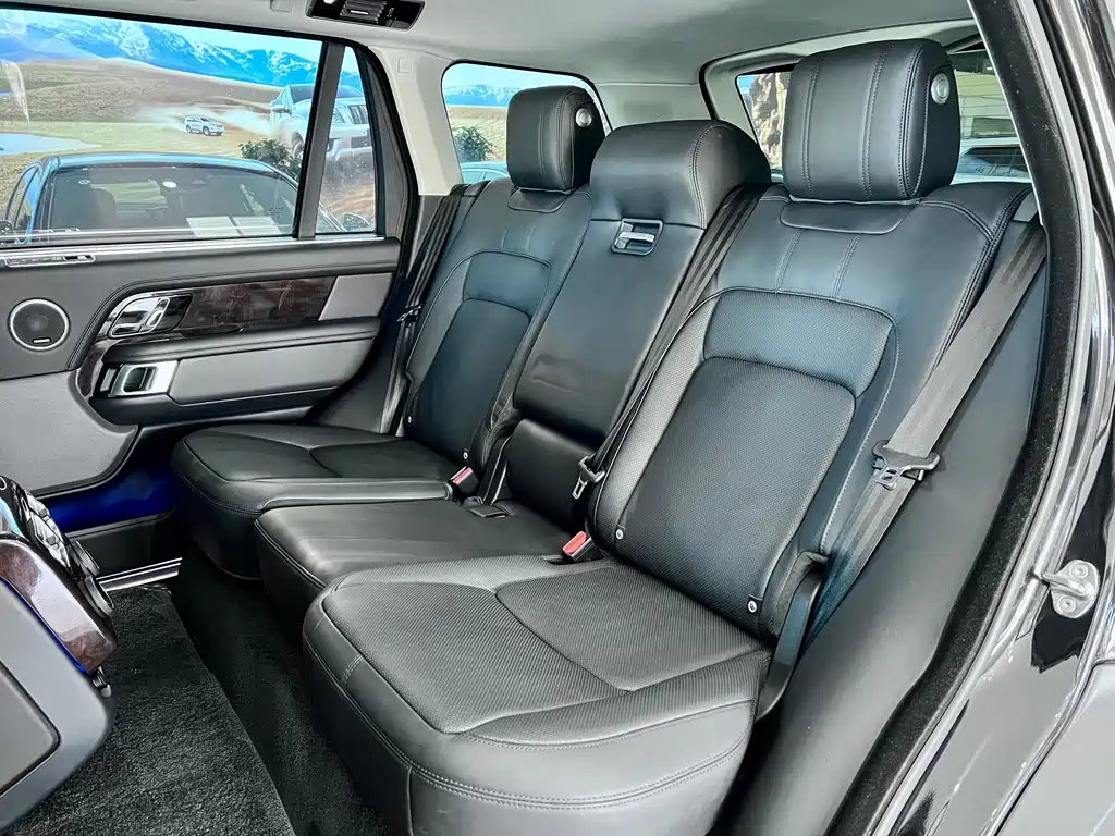 Land Rover Range Rover 2021 3.0 L6 Autobiography Long Wheelbase Classic Edition 2021 - thumbnail 11