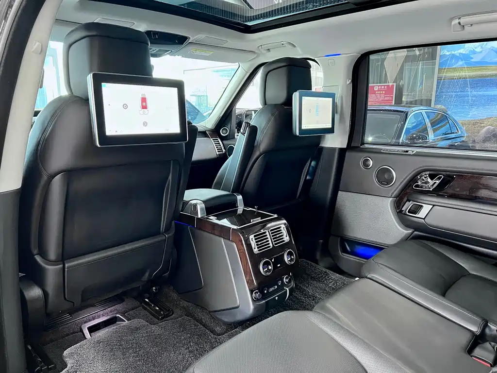 Land Rover Range Rover 2021 3.0 L6 Autobiography Long Wheelbase Classic Edition 2021 - thumbnail 20