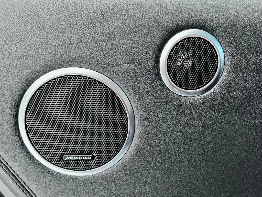 Land Rover Range Rover 2021 3.0 L6 Autobiography Long Wheelbase Classic Edition 2021 - thumbnail 22