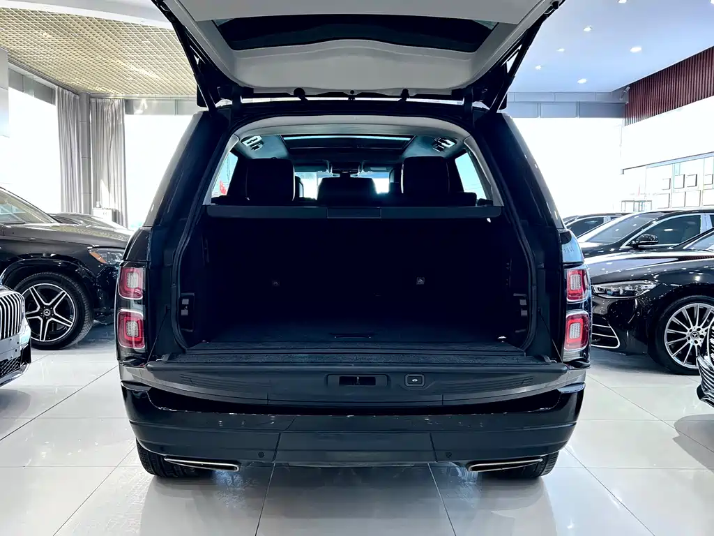Land Rover Range Rover 2021 3.0 L6 Autobiography Long Wheelbase Classic Edition 2021 - thumbnail 28