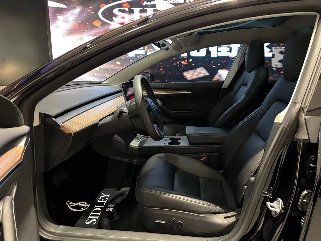 Tesla Model 3 Rear-Wheel Drive 2022 2023 - thumbnail 10