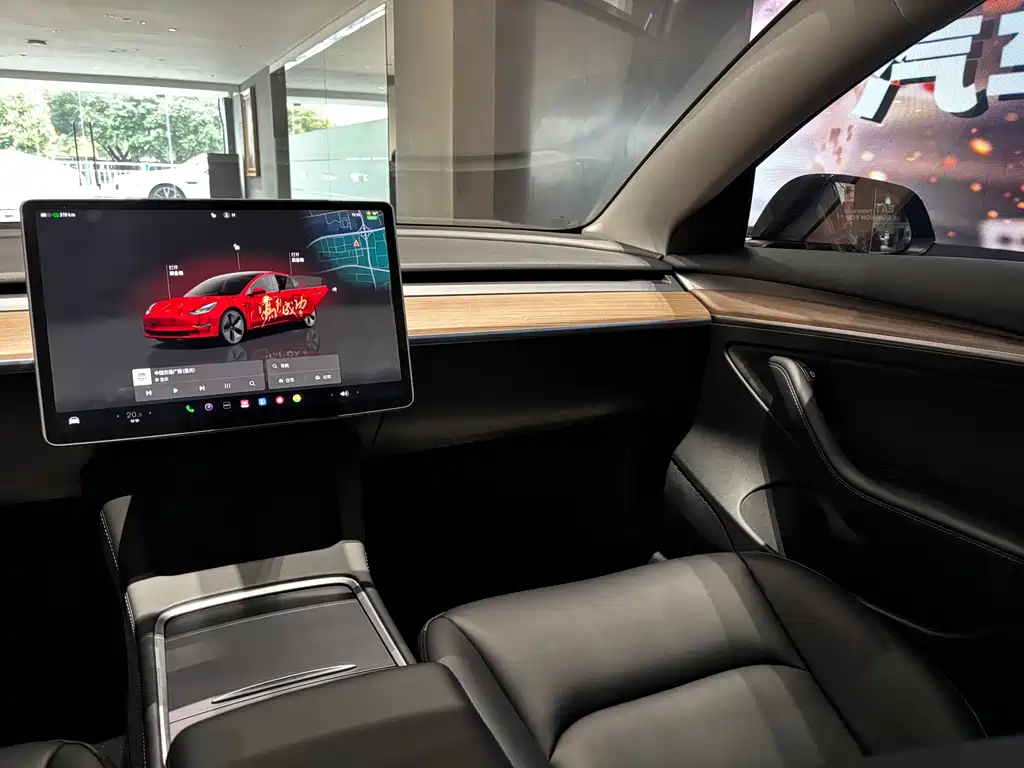 Tesla Model 3 Rear-Wheel Drive 2022 2023 - thumbnail 15