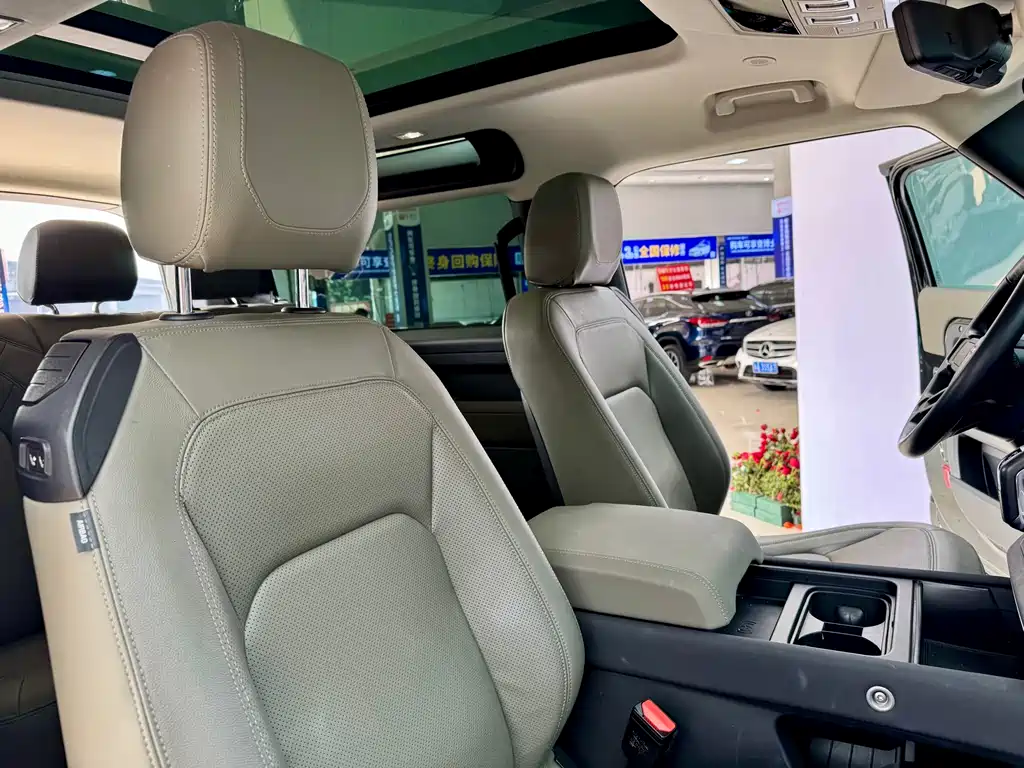 Land Rover Land Rover Defender 2023 Model Year Facelift 90 3.0T P400 XS 2022 - thumbnail 13
