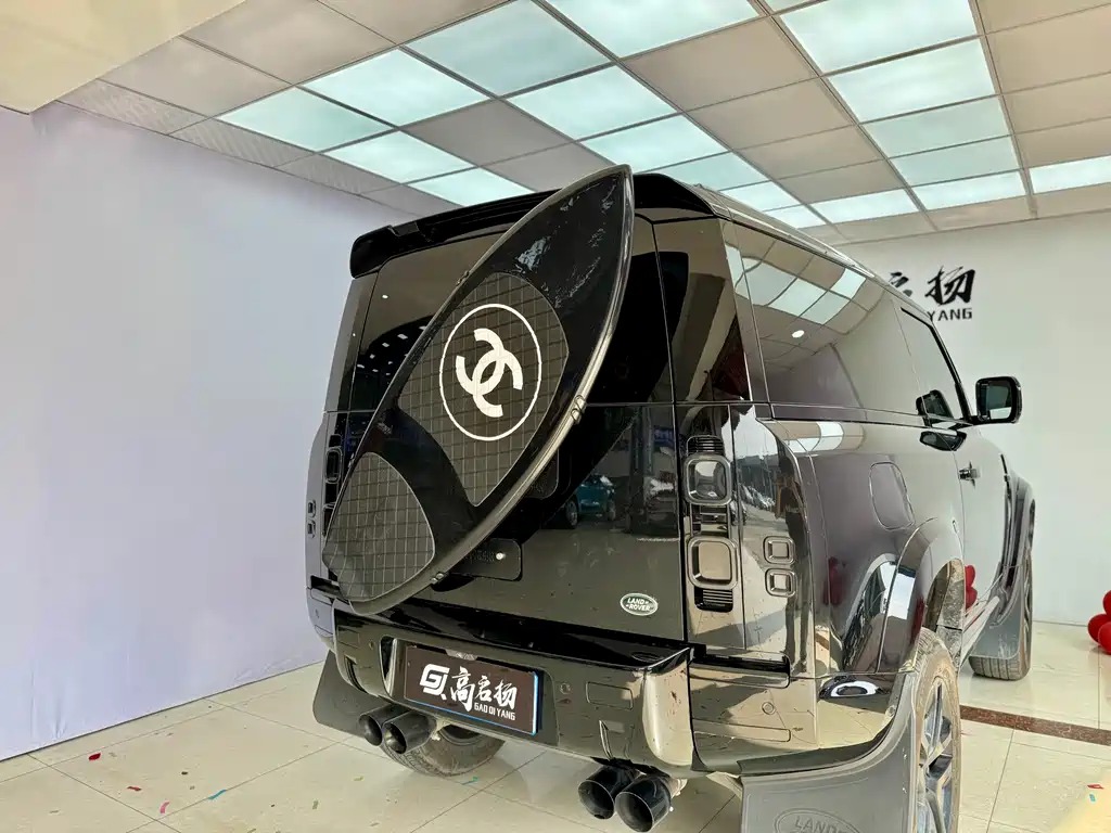 Land Rover Land Rover Defender 2023 Model Year Facelift 90 3.0T P400 XS 2022 - thumbnail 25