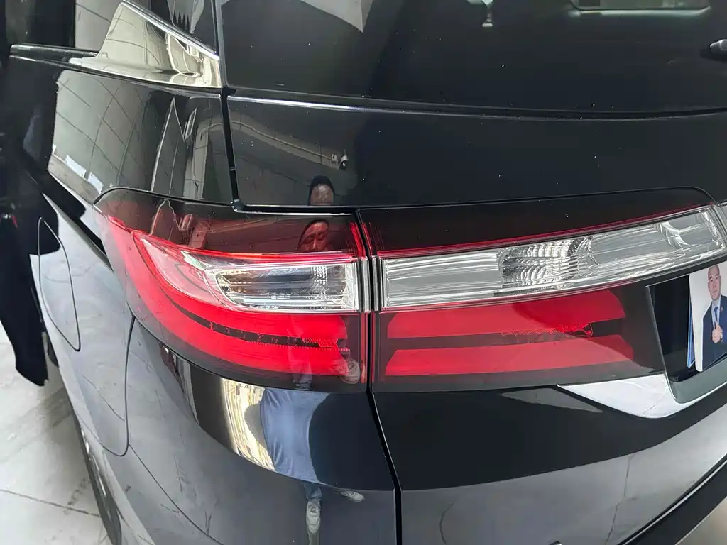 Honda Honda Odyssey 2017 2.4L Smart Enjoy Edition 2018 - thumbnail 5