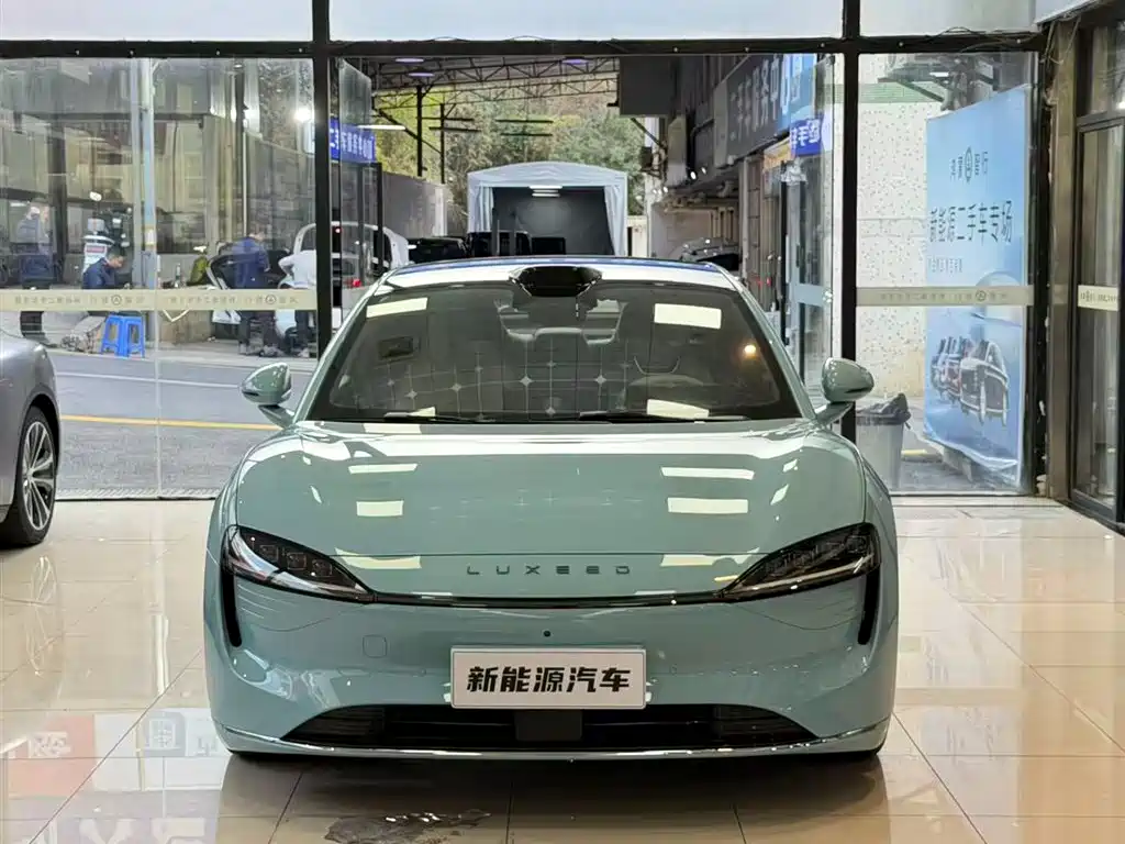 Zhijie Aito S7 2025 705km Max 2024 - thumbnail 2