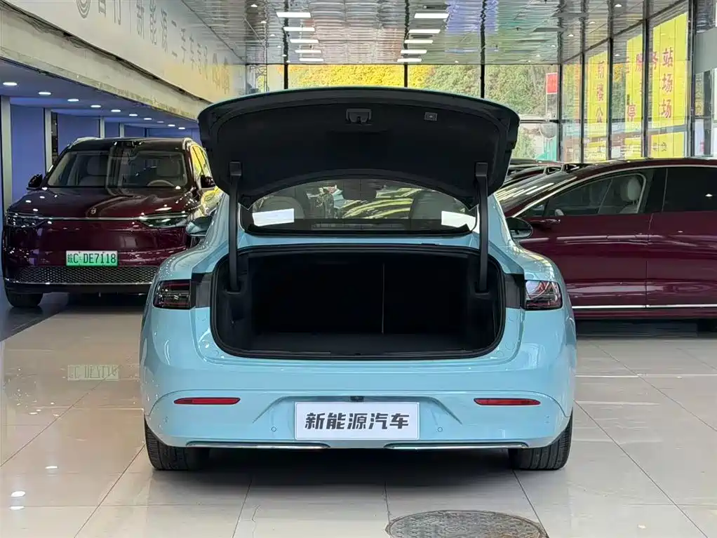 Zhijie Aito S7 2025 705km Max 2024 - thumbnail 13