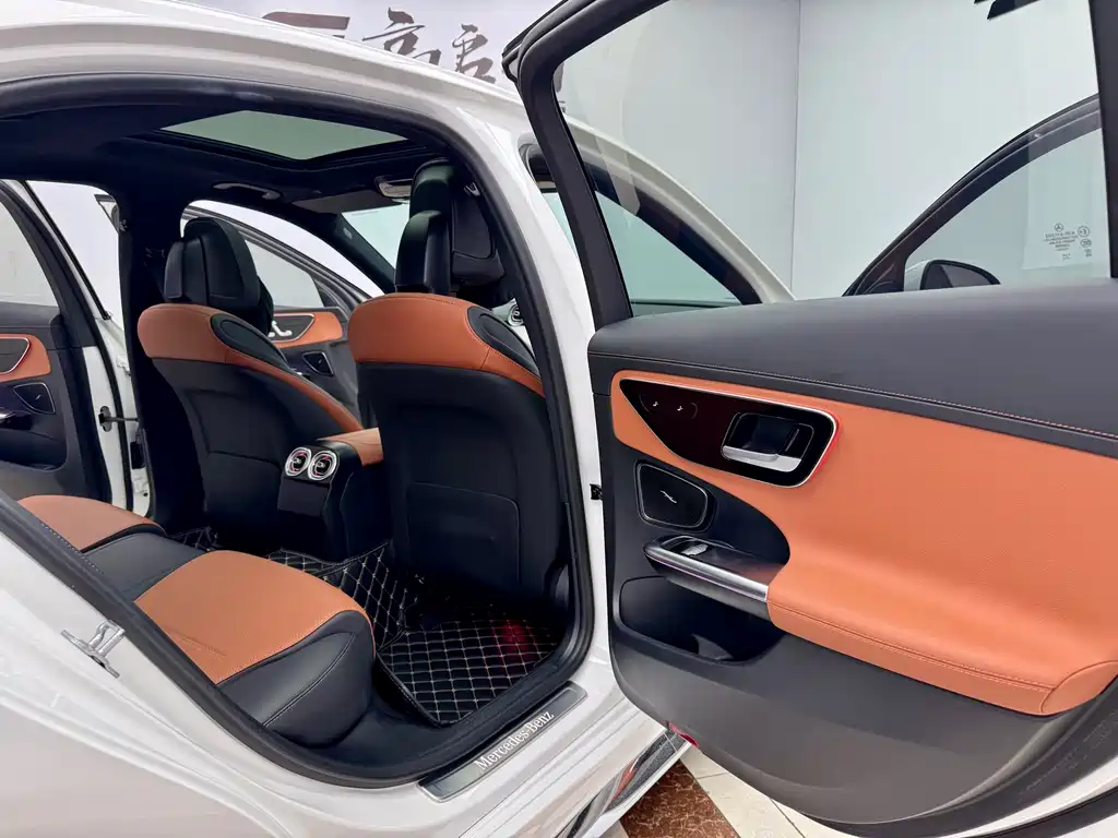 Mercedes-Benz Mercedes-Benz C-Class 2024 C 260 L Sport Edition 2024 - thumbnail 11