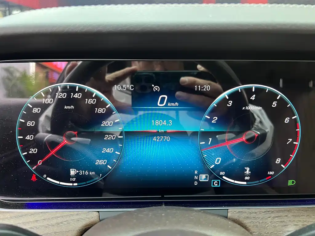 Mercedes-Benz Mercedes-Benz E-Class 2022 Facelift E 300 L Luxury 2022 - thumbnail 5