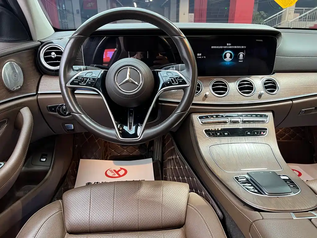 Mercedes-Benz Mercedes-Benz E-Class 2022 Facelift E 300 L Luxury 2022 - thumbnail 13