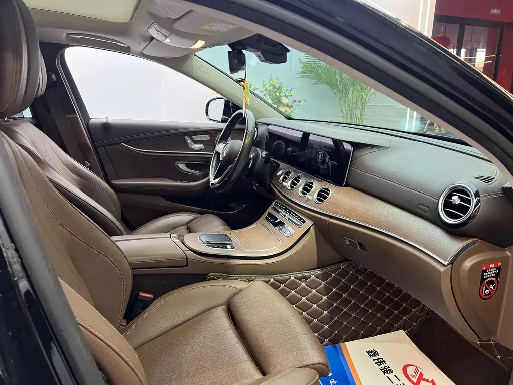 Mercedes-Benz Mercedes-Benz E-Class 2022 Facelift E 300 L Luxury 2022 - thumbnail 14