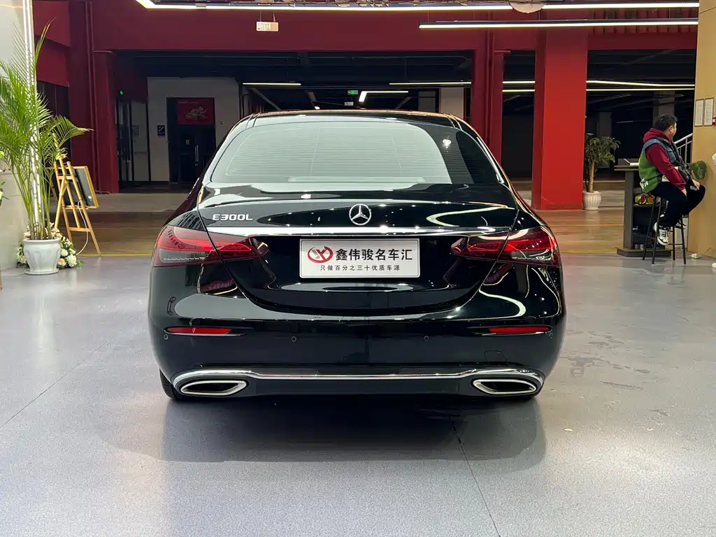 Mercedes-Benz Mercedes-Benz E-Class 2022 Facelift E 300 L Luxury 2022 - thumbnail 15