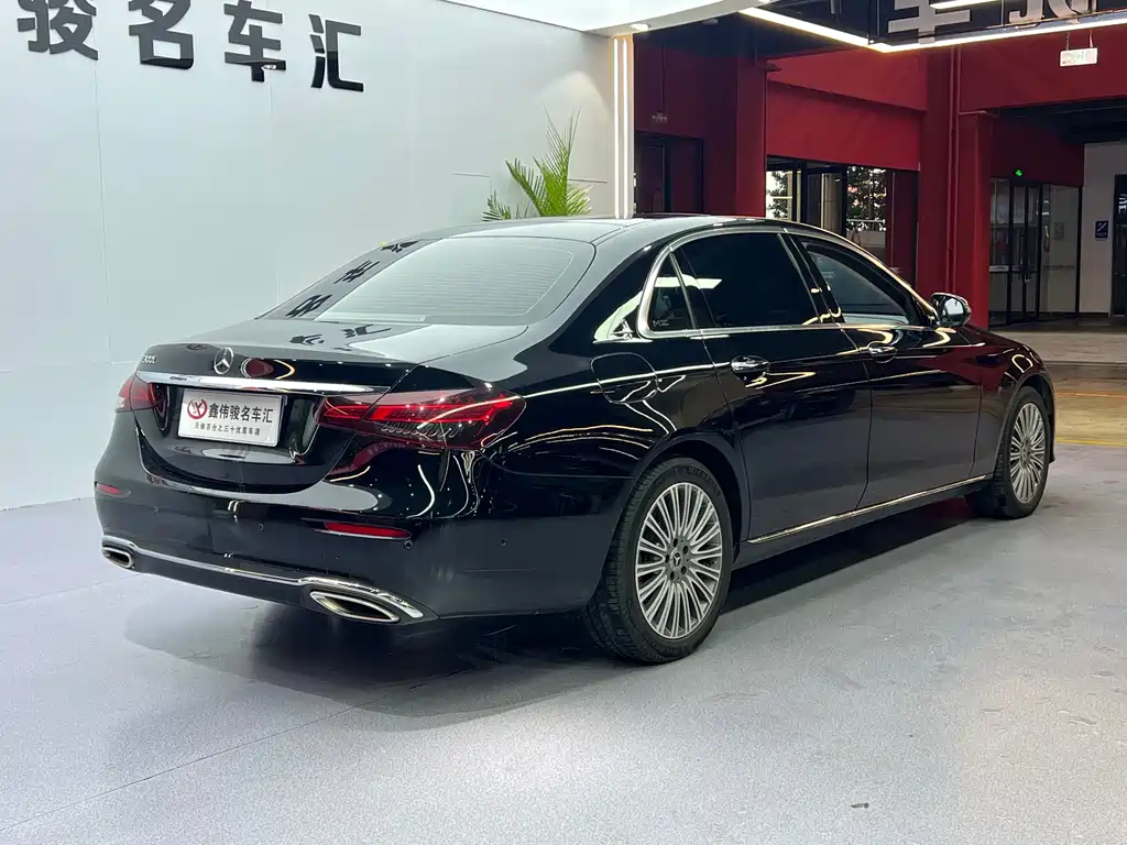 Mercedes-Benz Mercedes-Benz E-Class 2022 Facelift E 300 L Luxury 2022 - thumbnail 16