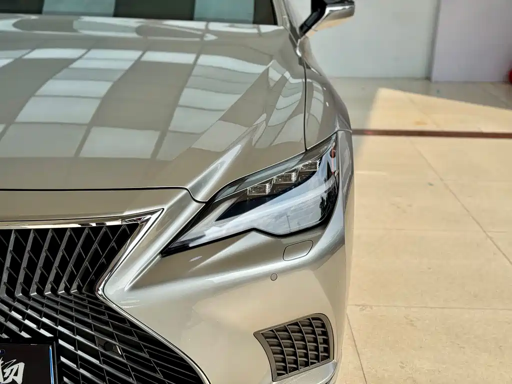 Lexus Lexus LS 500h Premier 2021 2022 - thumbnail 5