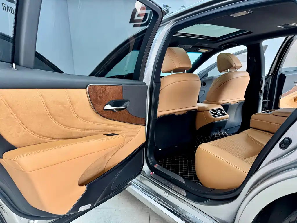 Lexus Lexus LS 500h Premier 2021 2022 - thumbnail 12
