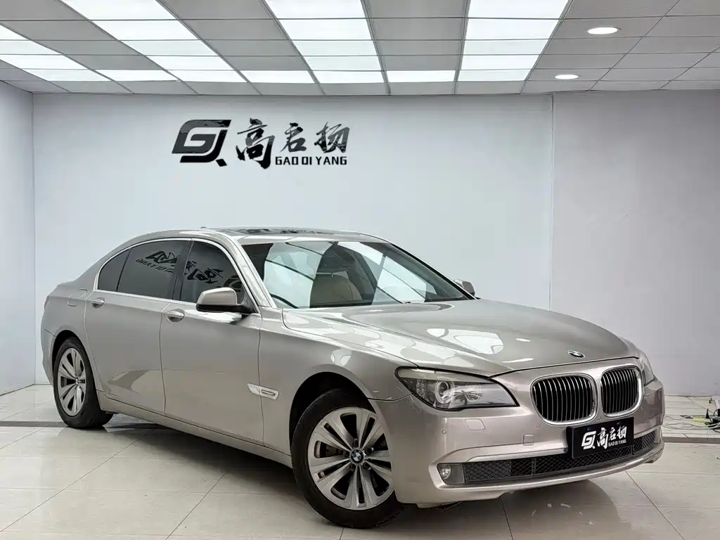 BMW BMW 7 Series 2009 730Li Luxury Edition 2011 - thumbnail 3
