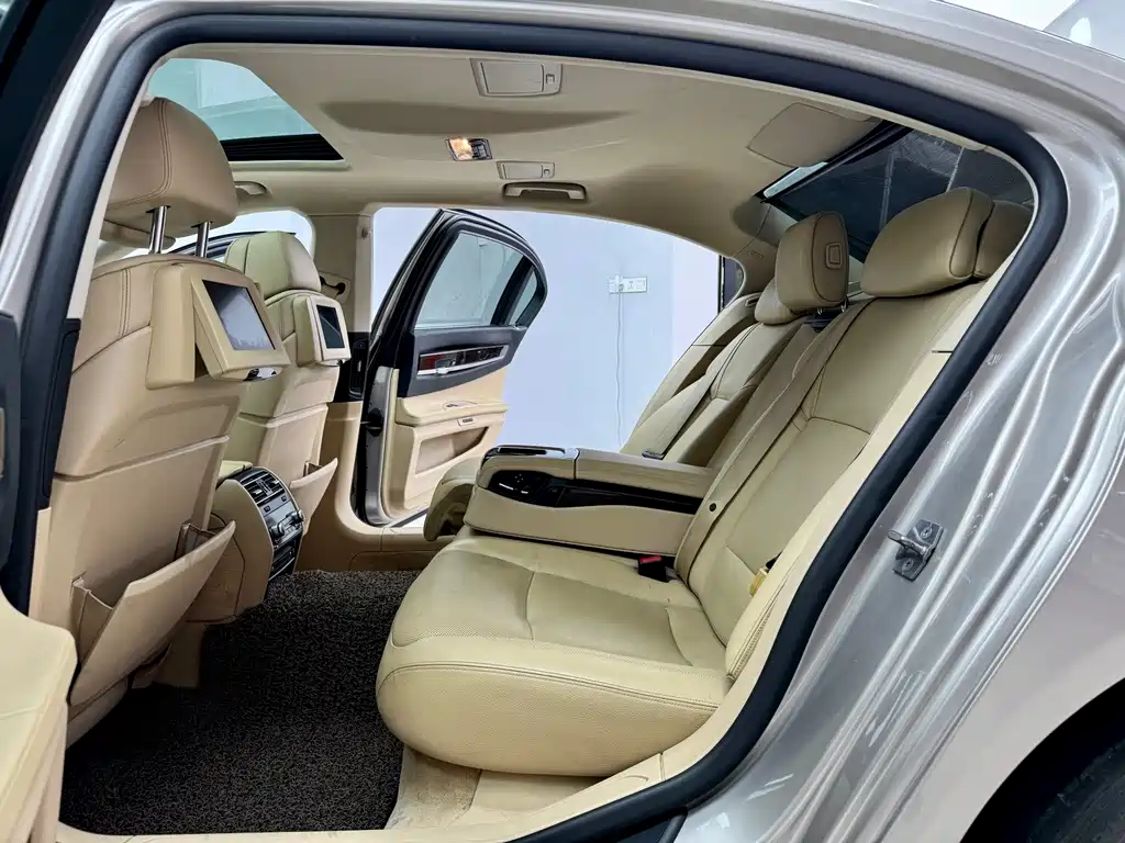BMW BMW 7 Series 2009 730Li Luxury Edition 2011 - thumbnail 8