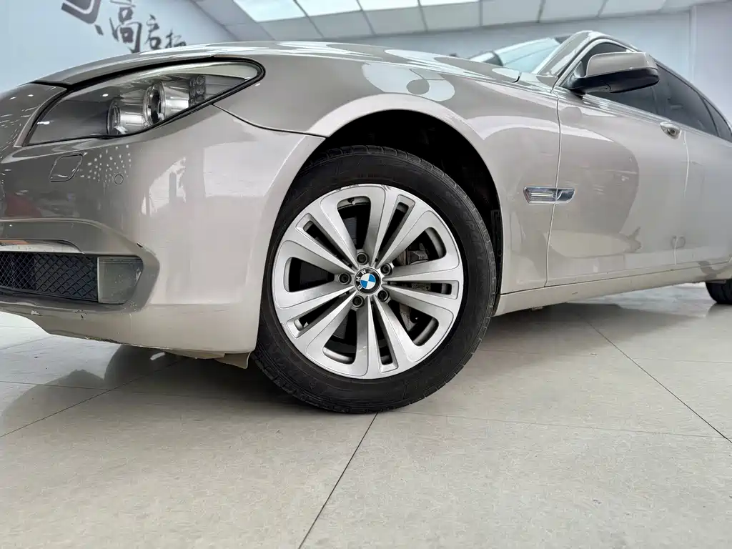 BMW BMW 7 Series 2009 730Li Luxury Edition 2011 - thumbnail 21