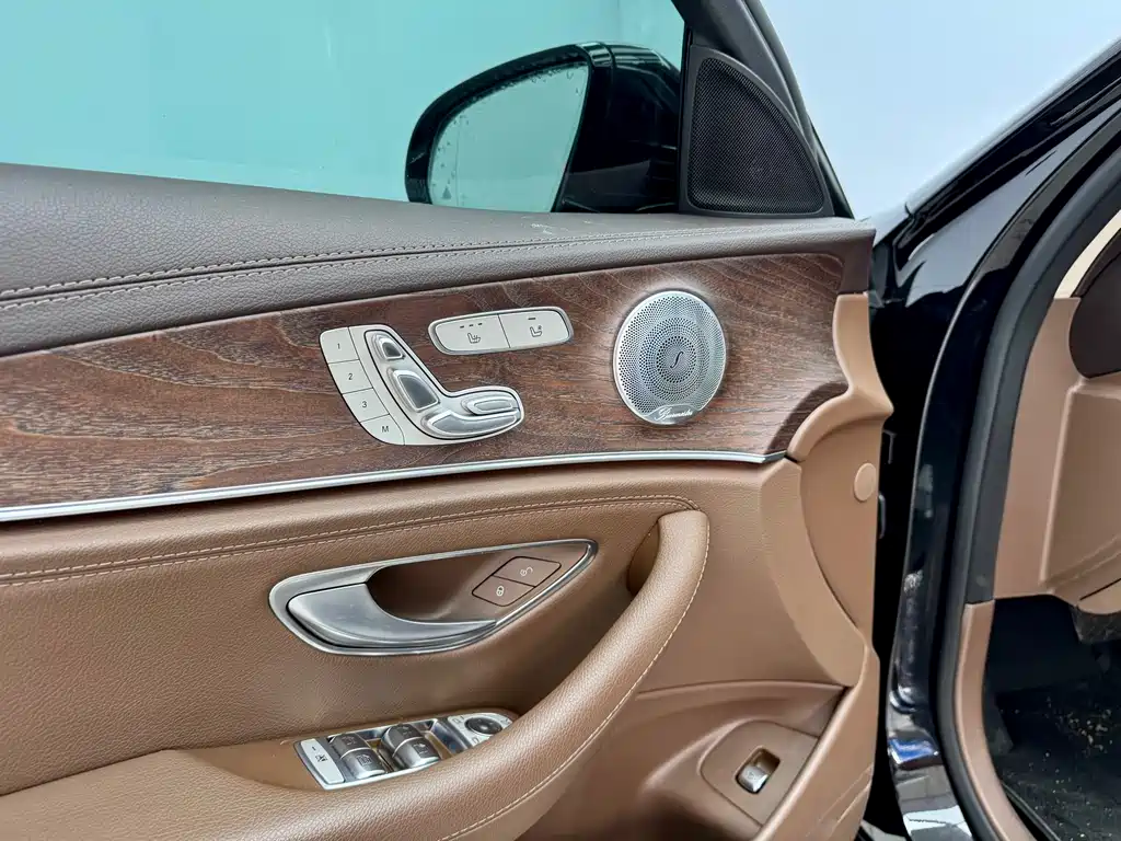 Mercedes-Benz Mercedes-Benz E-Class 2021 E 300 L Luxury Model 2021 - thumbnail 8