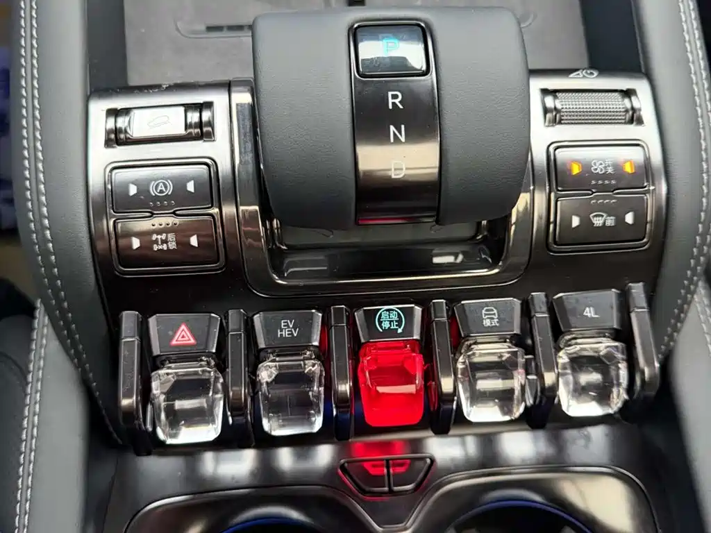Fangchengbao Leopard 5 2025 Laser Kun Intelligent Driving Edition 2025 - thumbnail 22