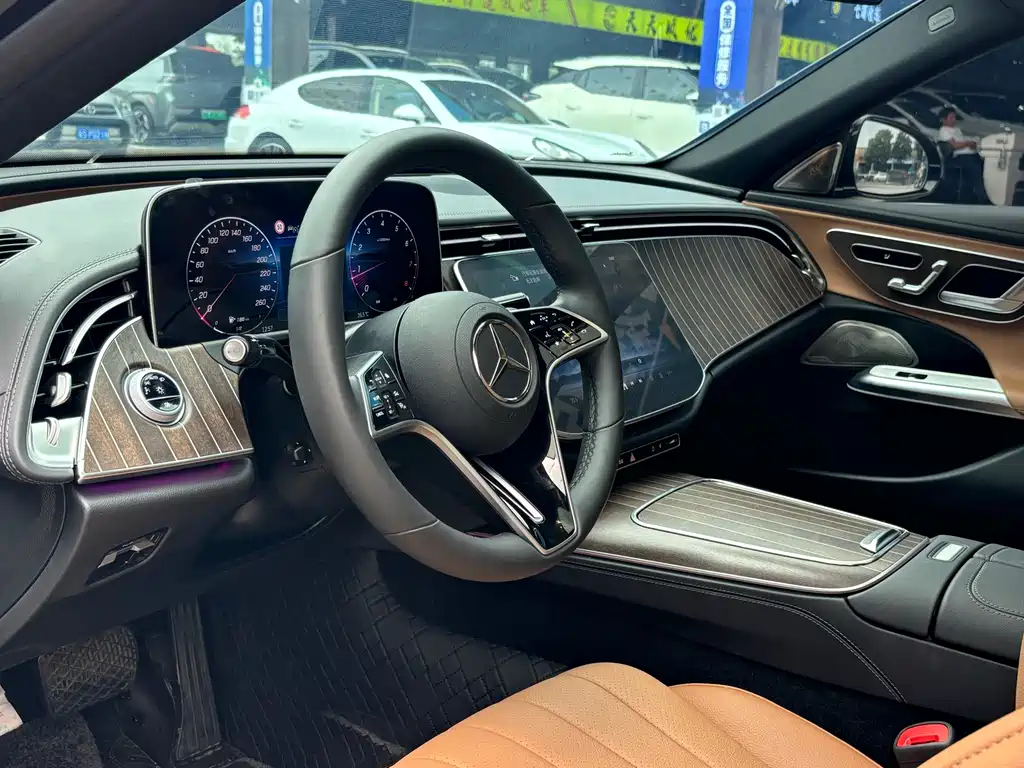 Mercedes-Benz Mercedes-Benz E-Class 2025 E 300 L Fashion Edition 2025 - thumbnail 5