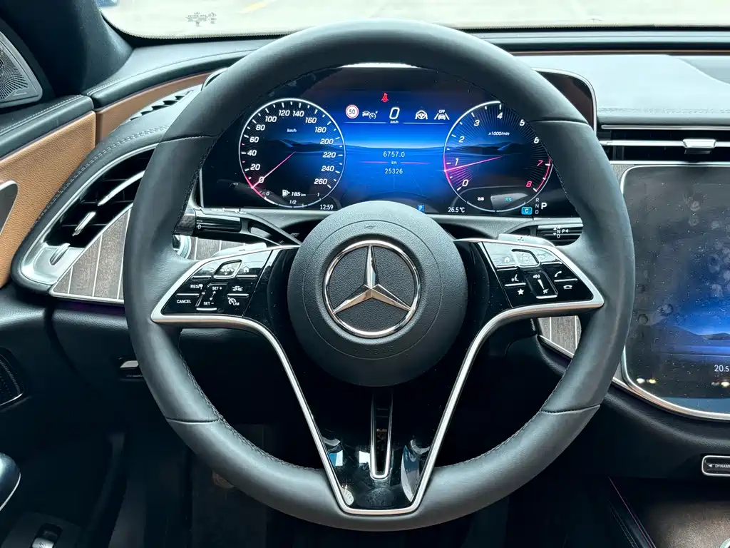 Mercedes-Benz Mercedes-Benz E-Class 2025 E 300 L Fashion Edition 2025 - thumbnail 8
